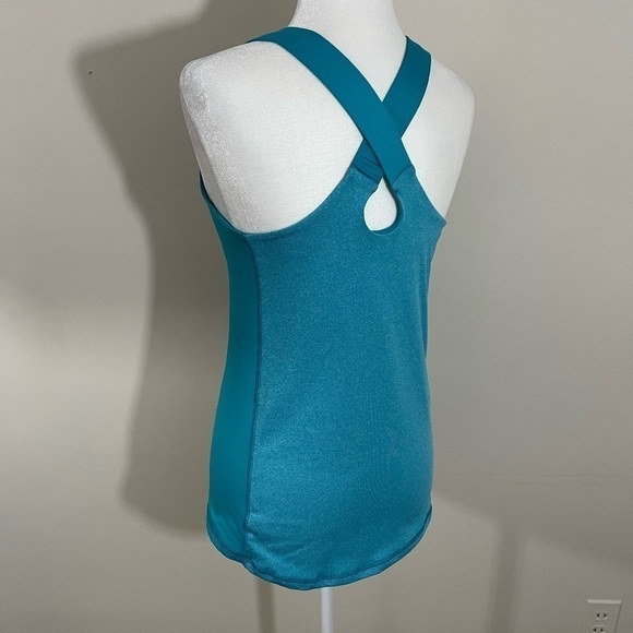 C 9 Champion sz med athleisure top in aqua crisscross straps on the back - Picture 2 of 8